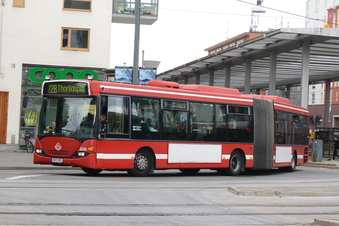 Stockholm, Scania OmniLink CL94UA 6x2/2LB # 8185