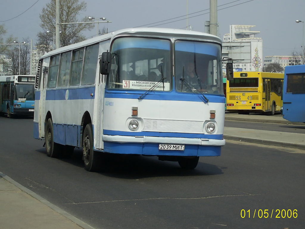Minsk, LAZ-695Н # 037401