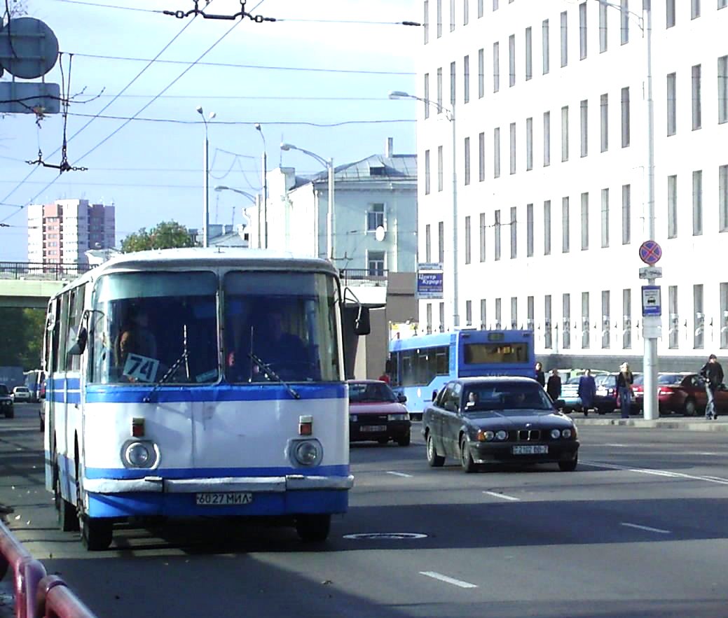 Minsk, LAZ-695N # 037176