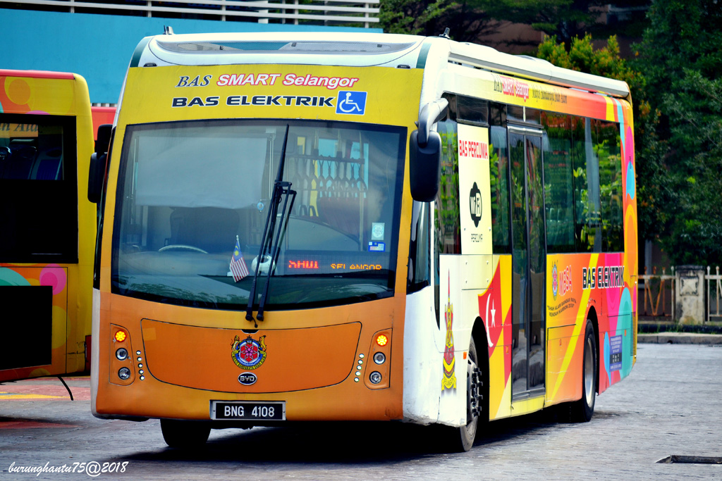 Shah Alam, BYD K9 All-Electric nr. BNG 4108