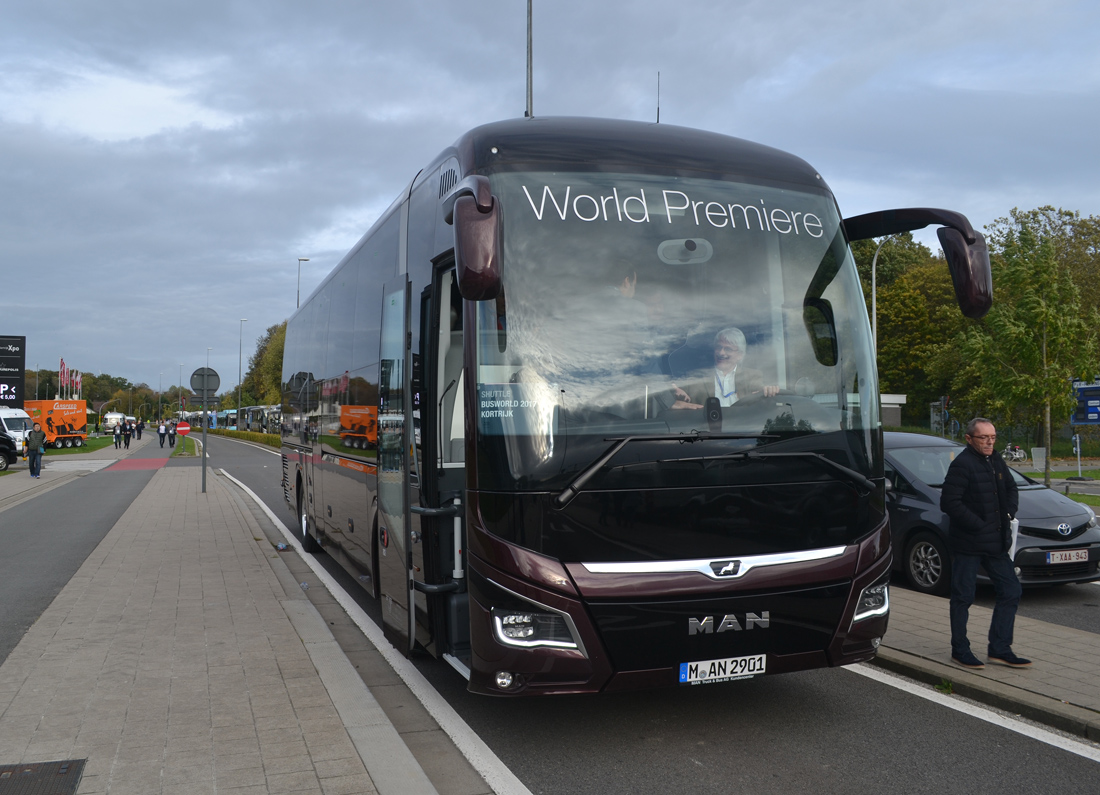 Munich, MAN R07 Lion's Coach # M-AN 2901; Kortrijk — Busworld 2017