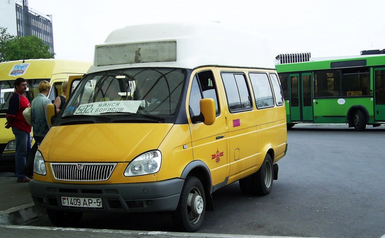 Borisov, GAZ-322133 č. 1409 АР-5