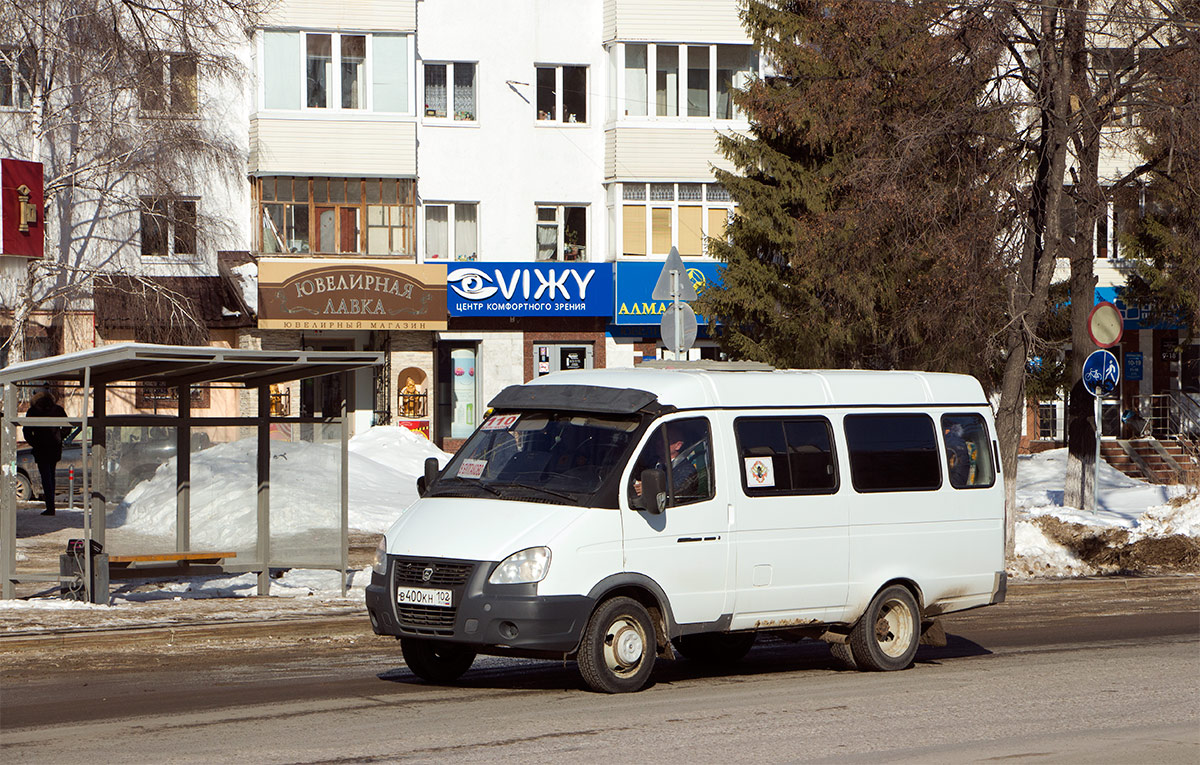 Ufa, GAZ-322130 # В 400 КН 102