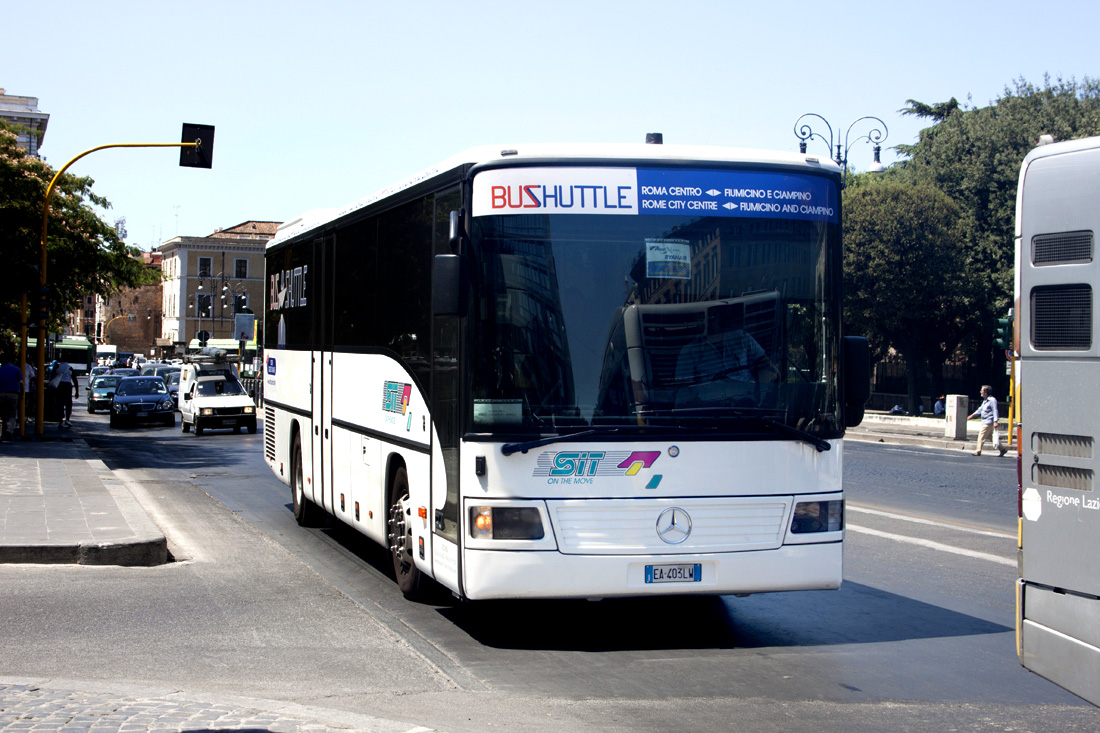 Rome, Mercedes-Benz O550 Integro # EA-403LW