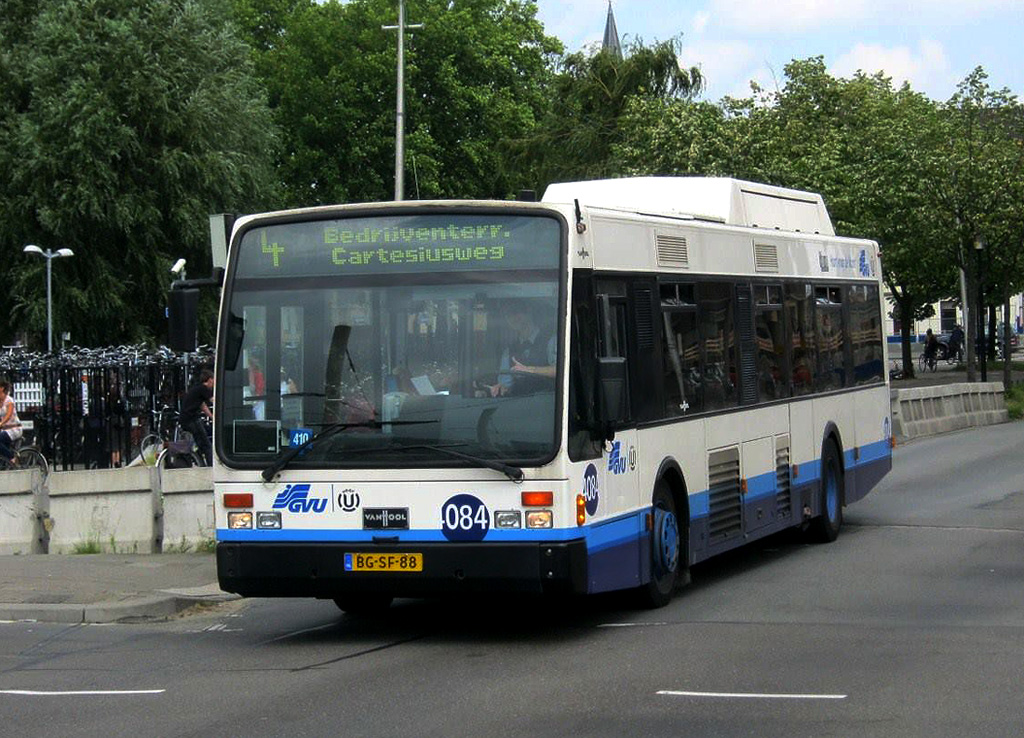 Utrecht, Van Hool A300 LPG # 084