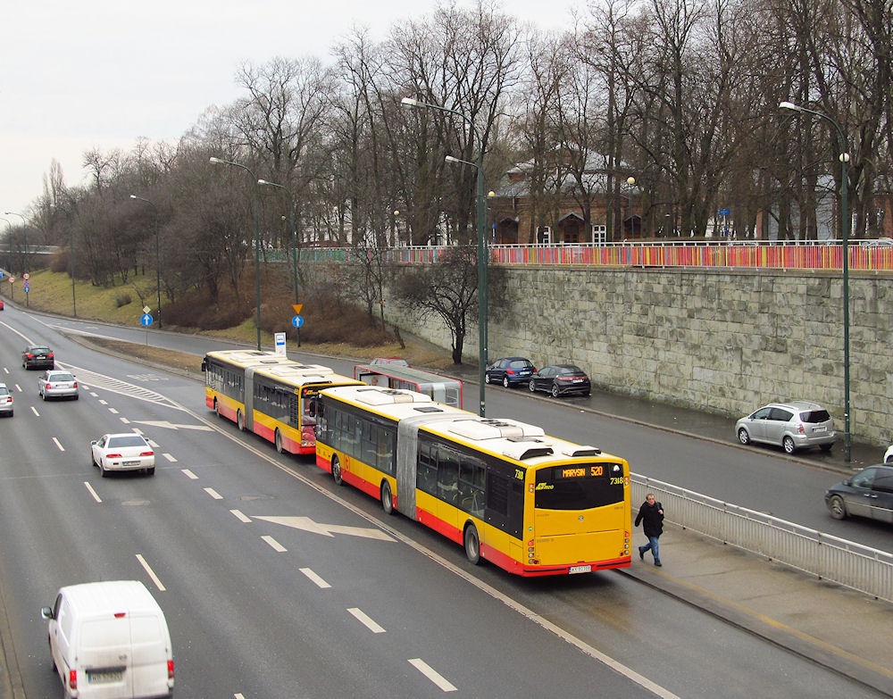 Warsaw, Solbus SM18 LNG No. 7318