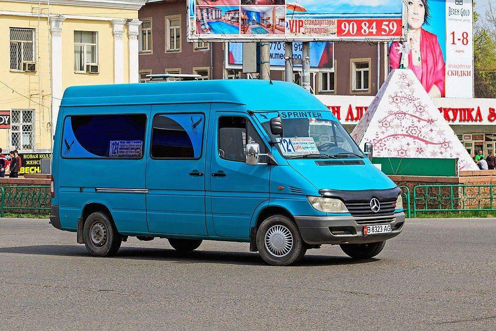 Bischkek, Mercedes-Benz Sprinter Nr. B 8323 AG