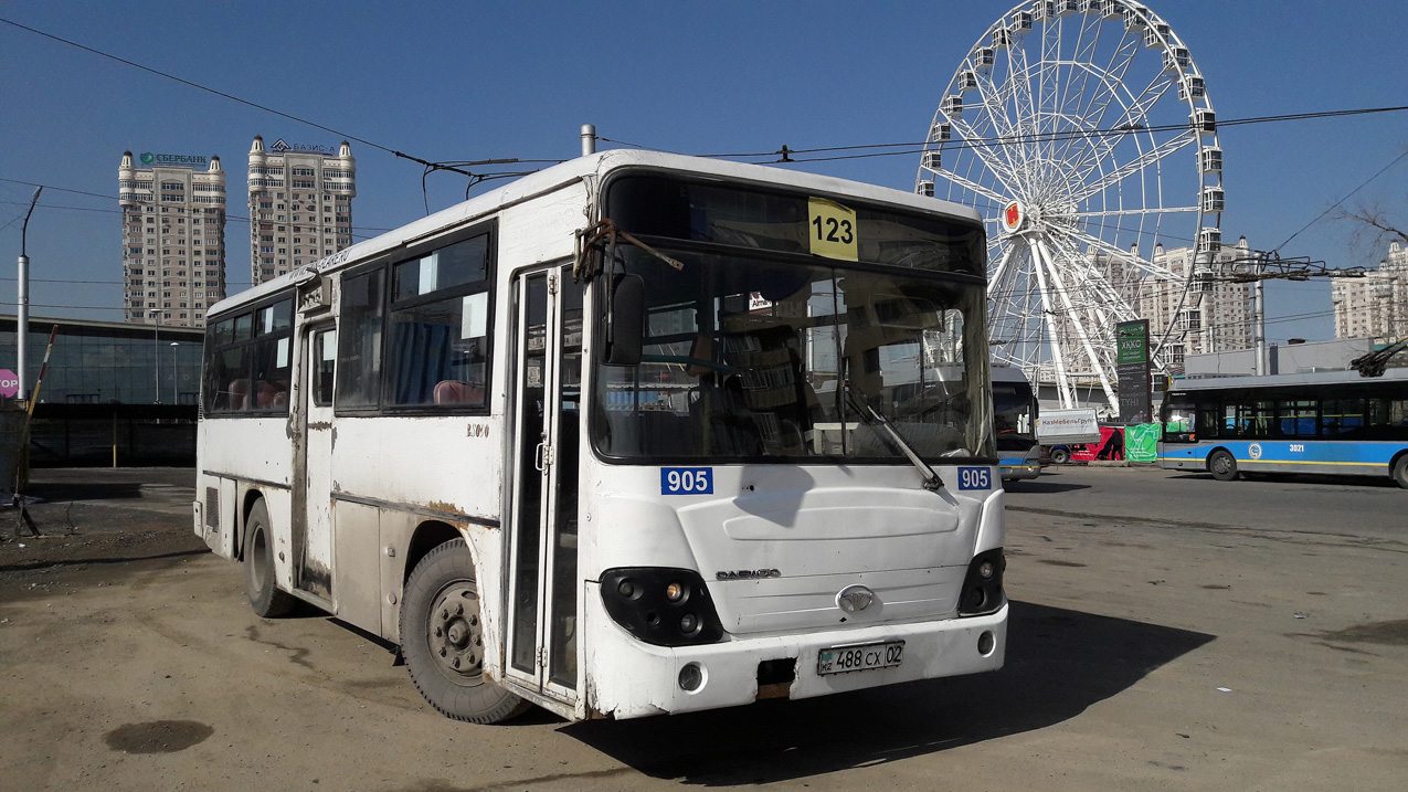 Almaty, Daewoo BS090 (СемАЗ) nr. 905