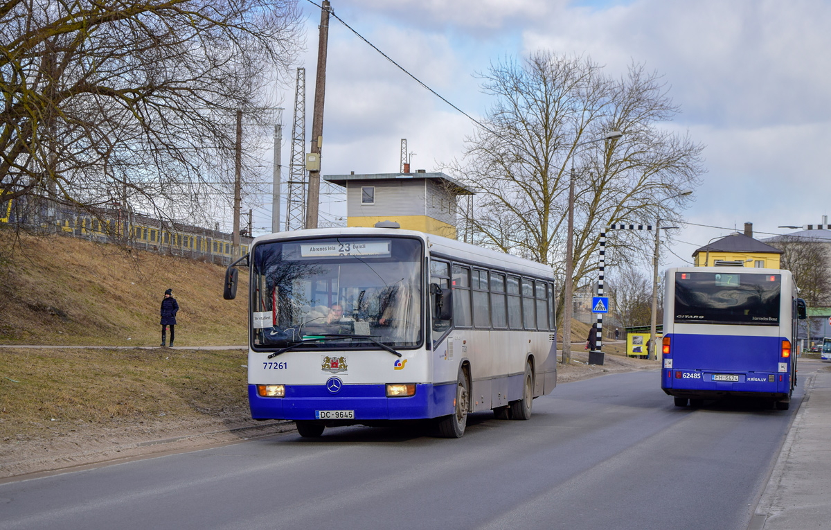 Riga, Mercedes-Benz O345 č. 77261