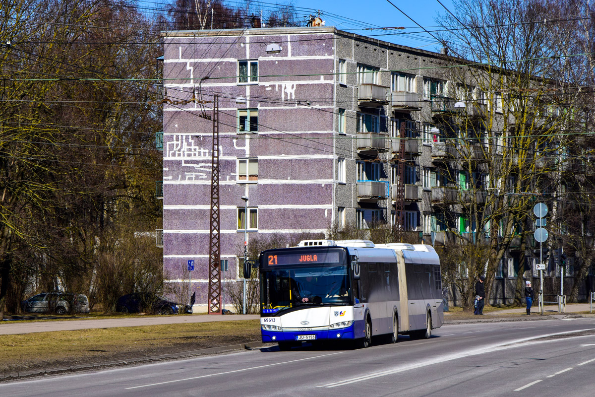 Riga, Solaris Urbino III 18 č. 69613