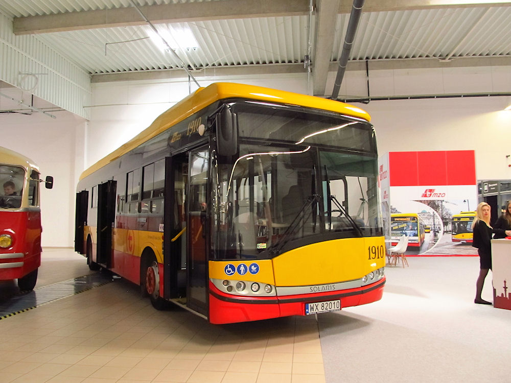 Варшава, Solaris Urbino III 12 electric № 1910; Варшава — Międzynarodowe Targi Transportu, Spedycji i Logistyki 2018