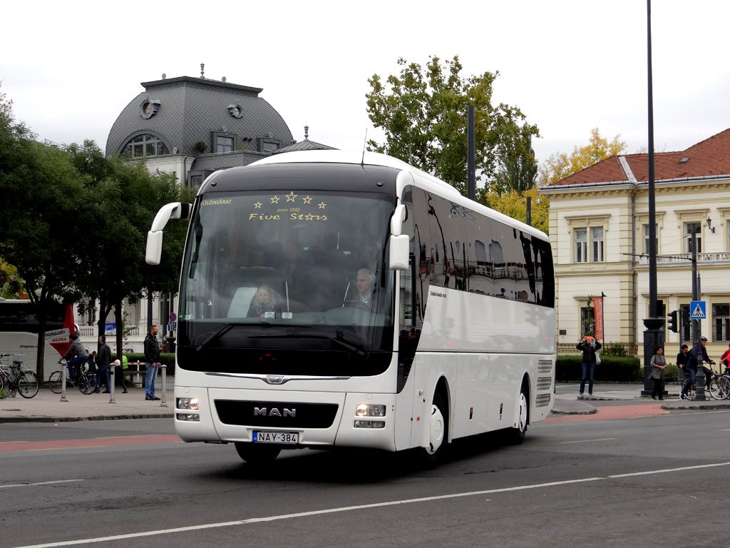 Hungary, other, MAN R07 Lion's Coach RHC444 # NAY-384