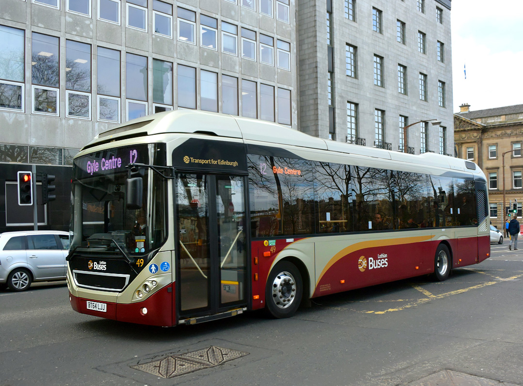 Edinburgh, Volvo 7900 Hybrid Nr. 49