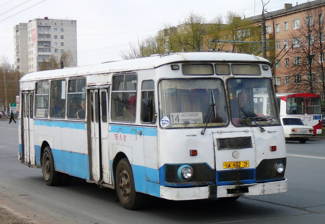 Izhevsk, ЛиАЗ-677М (ЯАЗ) # ЕА 432 18