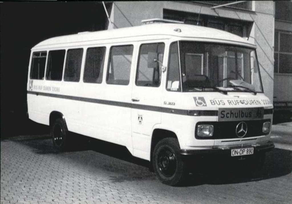 Düren, Mercedes-Benz O309D № DN-DP 890