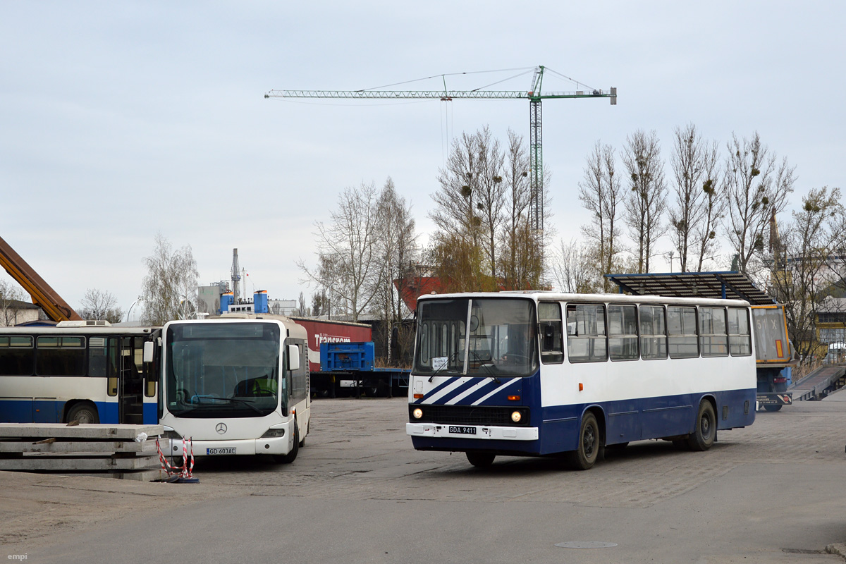 Gdańsk, Ikarus 260.04 nr. GDA 9411; Gdańsk, Mercedes-Benz O520 Cito nr. GD 603AC