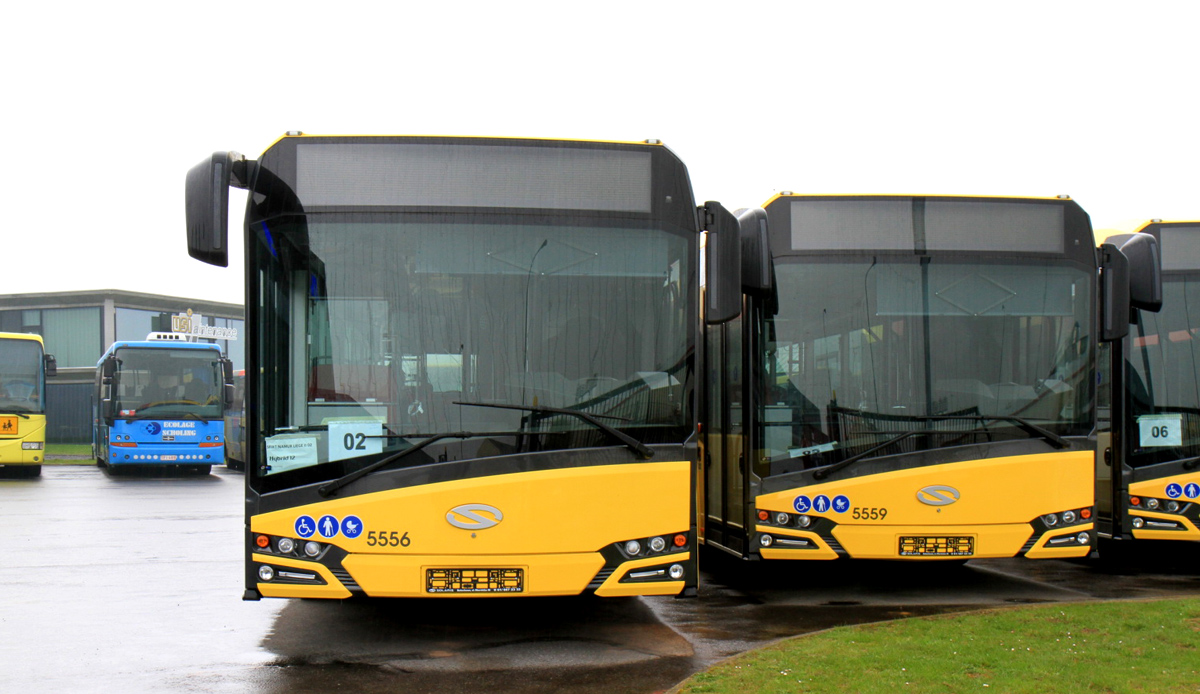 Liège, Solaris Urbino IV 12 hybrid č. 5556; Liège, Solaris Urbino IV 12 hybrid č. 5559