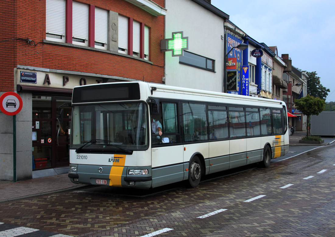Aalst, Irisbus Agora Line nr. 221010