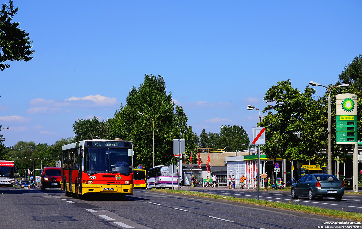 Bielsko-Biała, Ikarus 415.14D nr. 037
