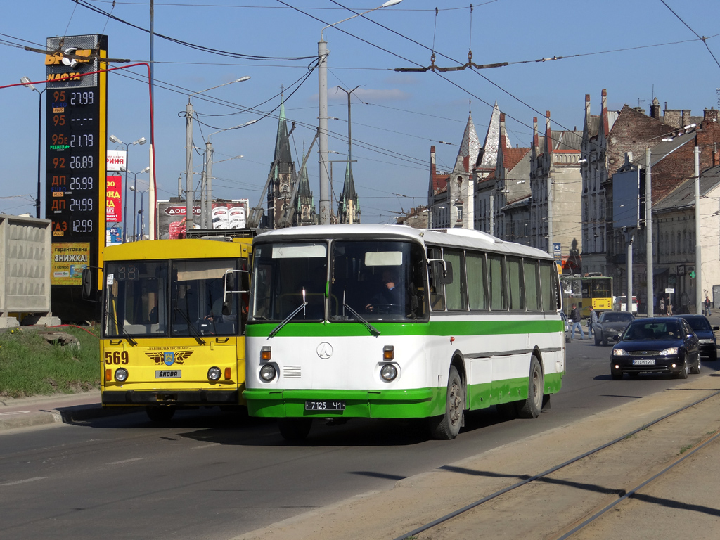 Lviv, LAZ-699Р # 7125 Ч1