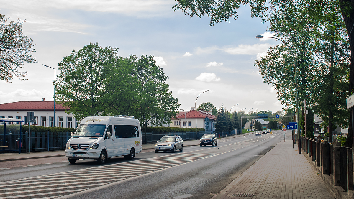 Opole Lubelskie, Bus-pl (MB Sprinter 519 BlueTEC) nr. DW 3J138