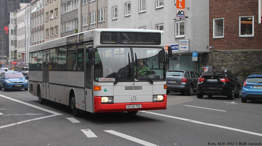 Cologne, Mercedes-Benz O407 No. 752