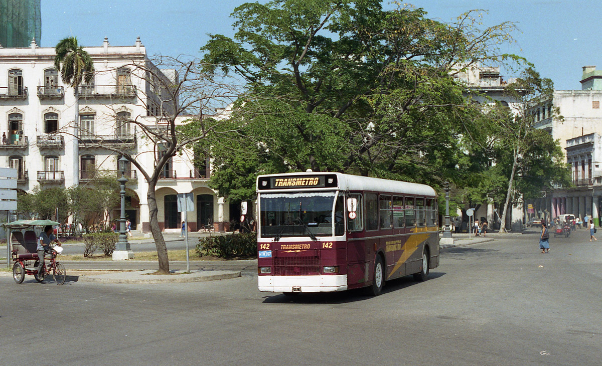 Havana, Saviem SC10 # 142