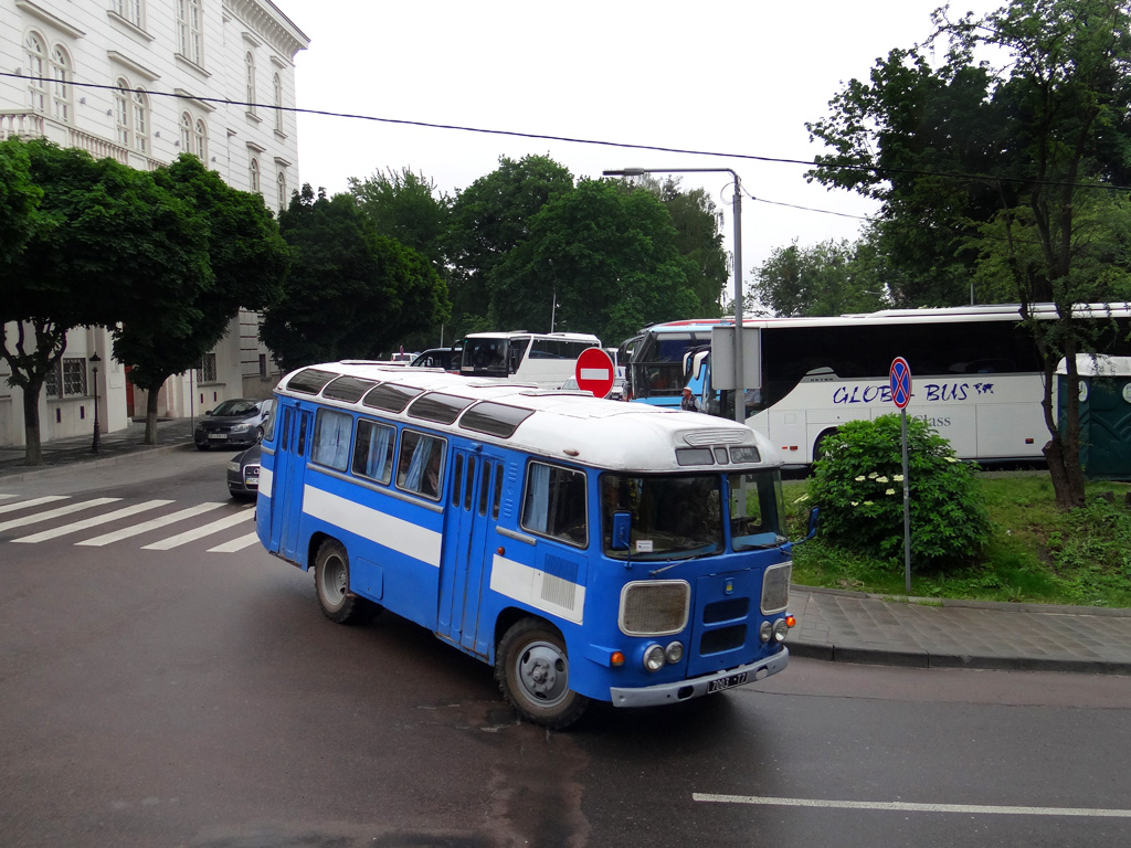 Lviv, PAZ-672М # 7003 Т7