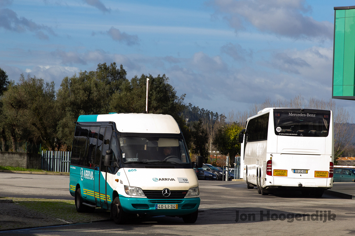 Guimarães, VDL Kusters MidCity č. 805; Guimarães, Mercedes-Benz Tourismo 16RHD-II M/3 č. 09-UD-65