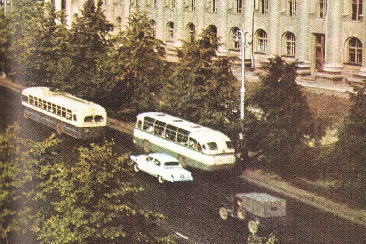 Минск, ЛАЗ-695Б № 61-67 МИБ