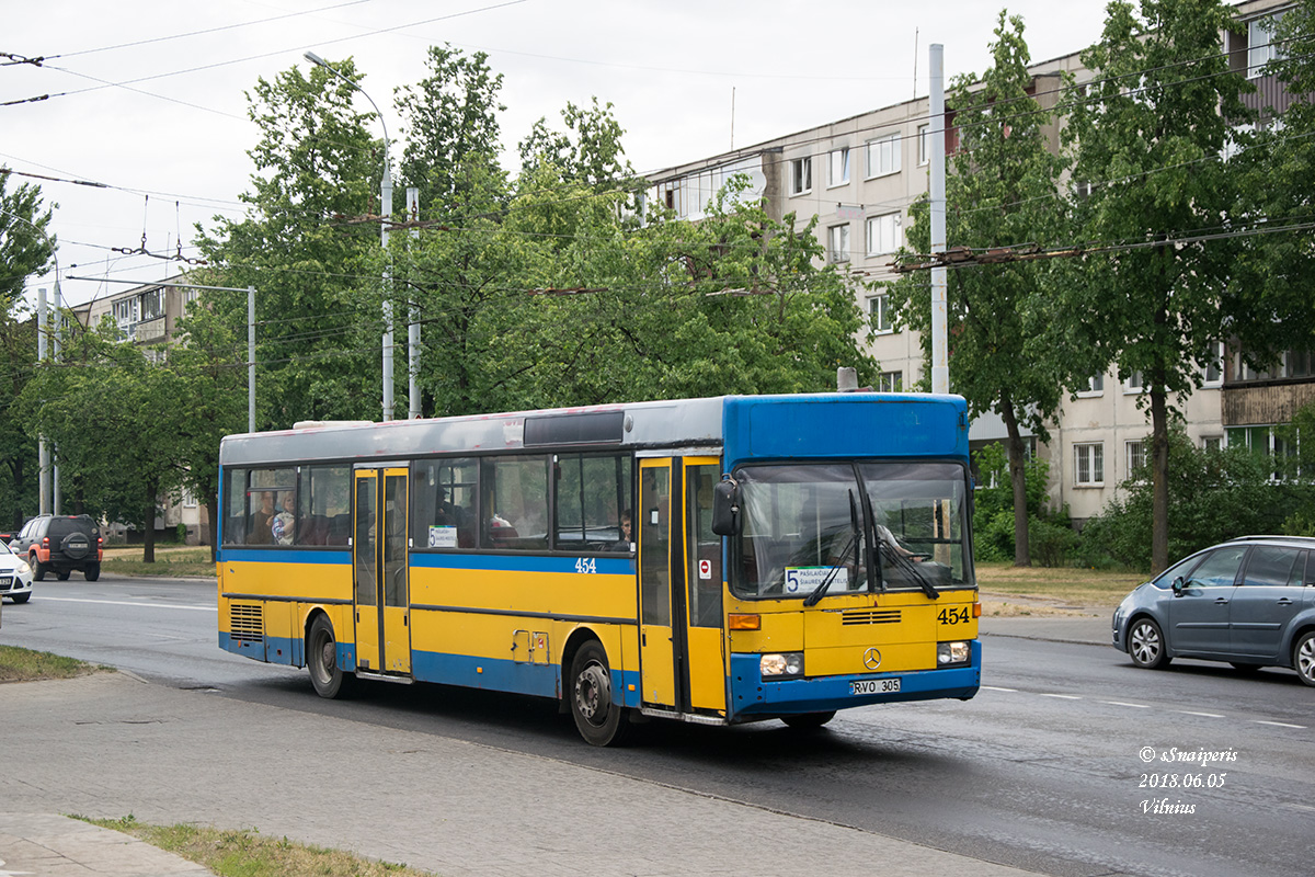 Вильнюс, Mercedes-Benz O405 № 454