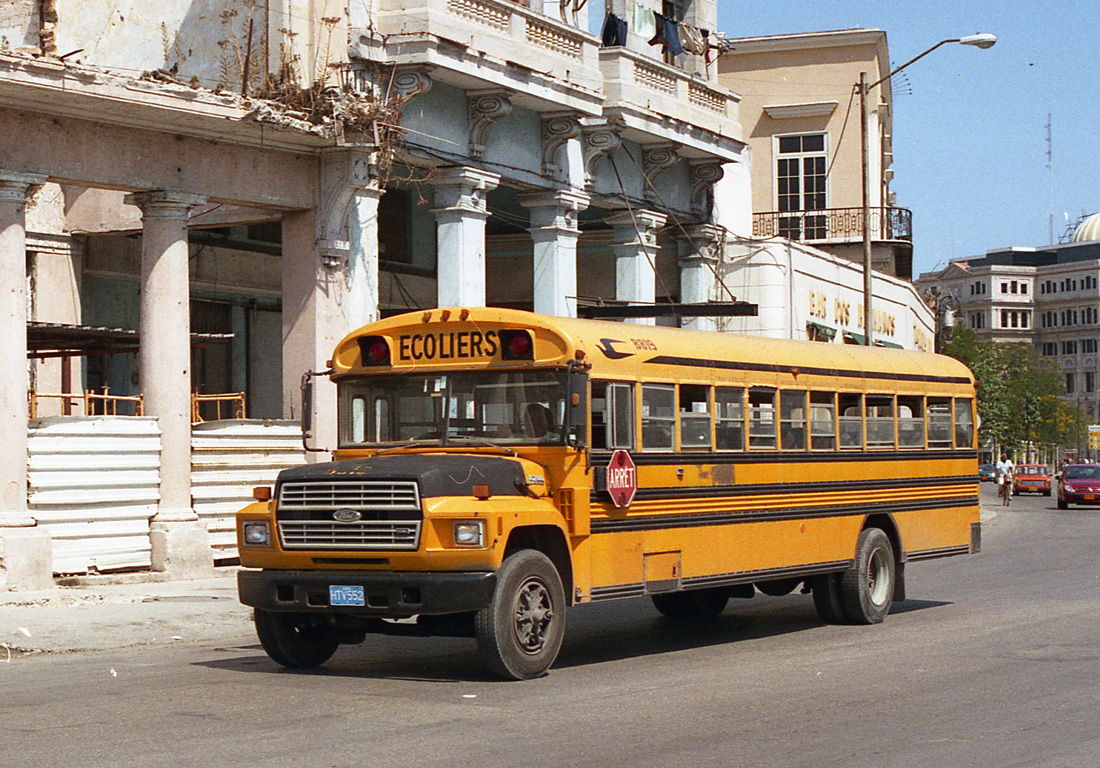 Havana, International 3800 # HTV-552