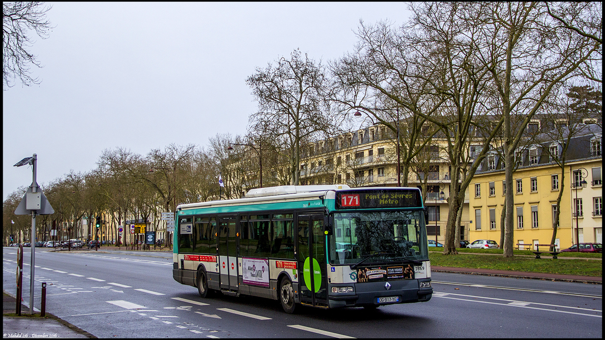 Paris, Irisbus Agora S č. 7869