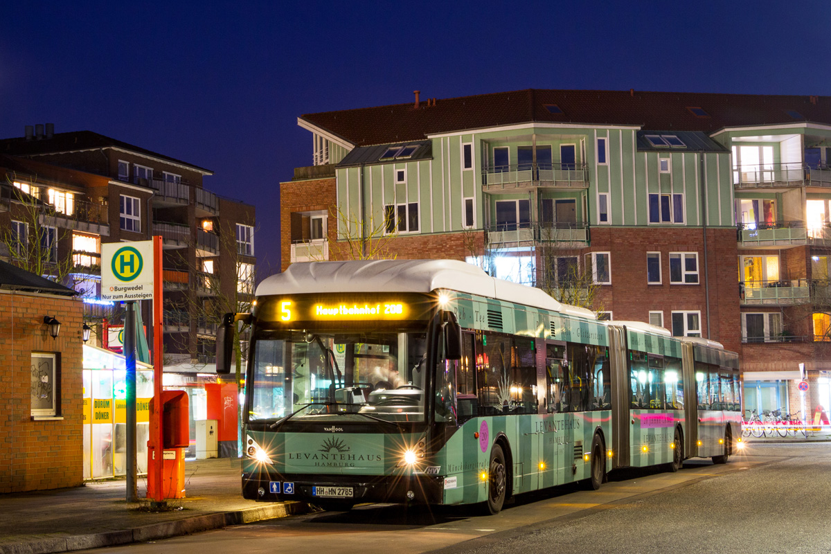 Hamburg, Van Hool New AGG300 # 8705