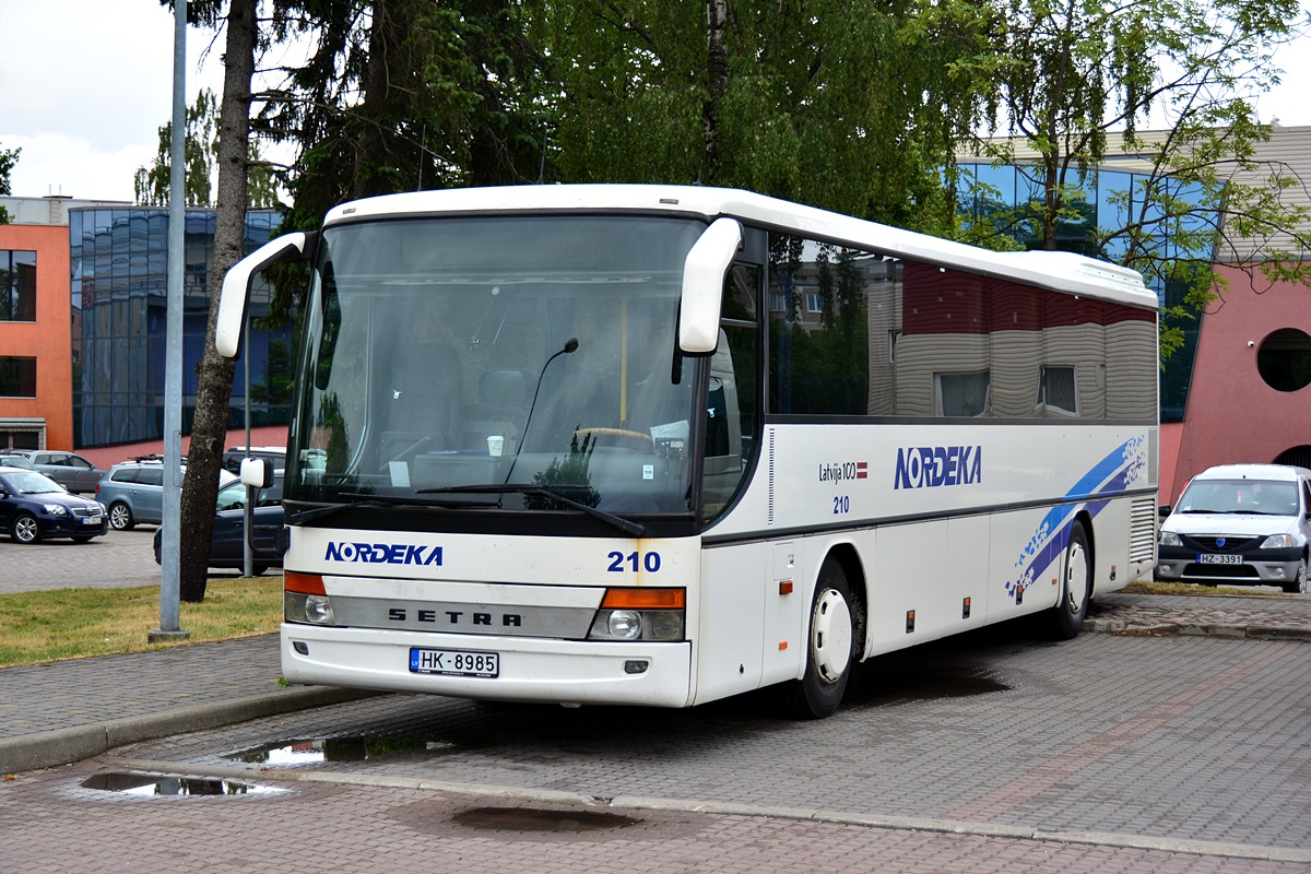 Riga, Setra S315UL-GT č. 210