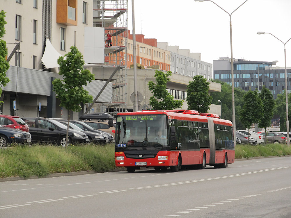 Bratislava, SOR NB 18 nr. 2246