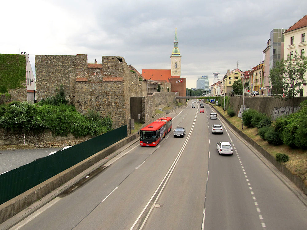 Bratislava, SOR NB 18 # 2842