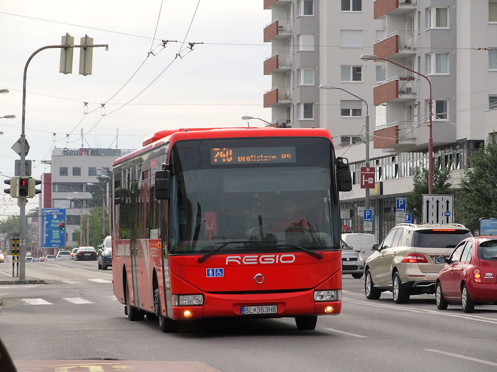 Bratislava, Irisbus Crossway LE 12M č. BL-363HB