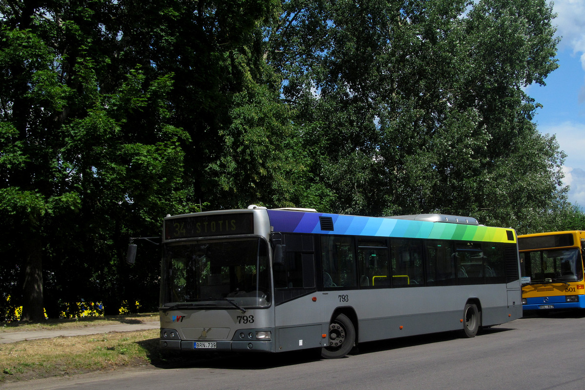 Vilnius, Volvo 7700 nr. 793