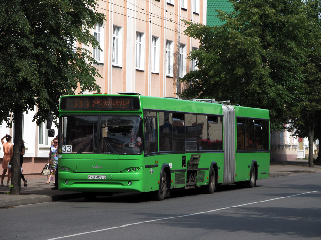 Bobruysk, МАЗ-105.465 nr. 360