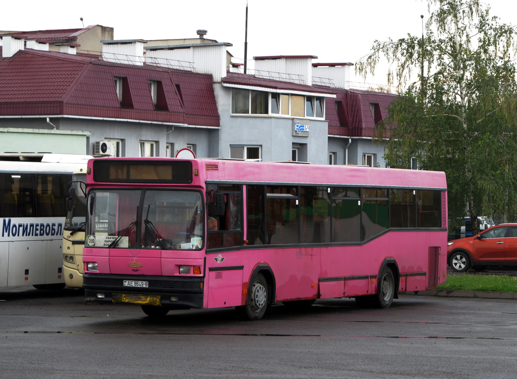 Kirowsk, MAZ-104.021 # 010220