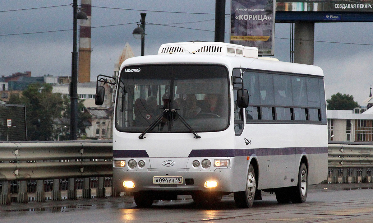 Irkutsk, Hyundai New Super AeroTown № А 094 УН 38