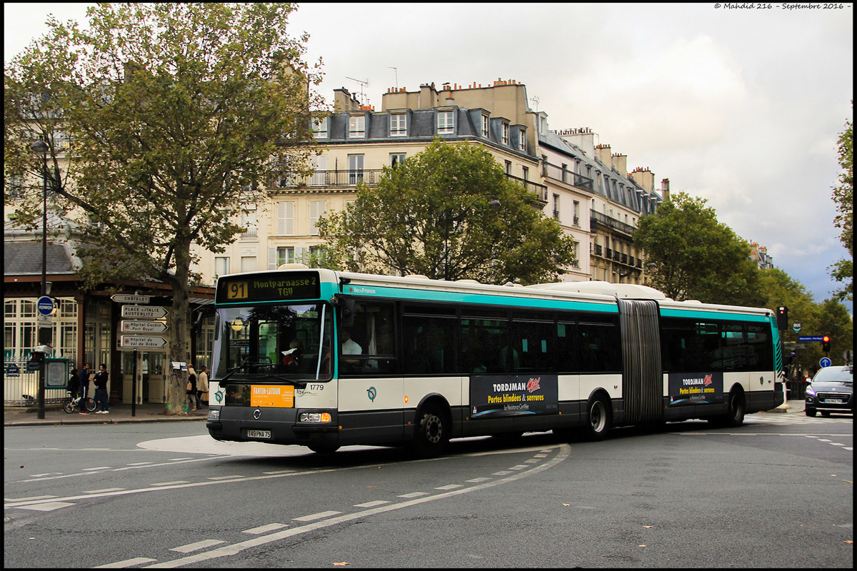 Париж, Irisbus Agora L № 1779