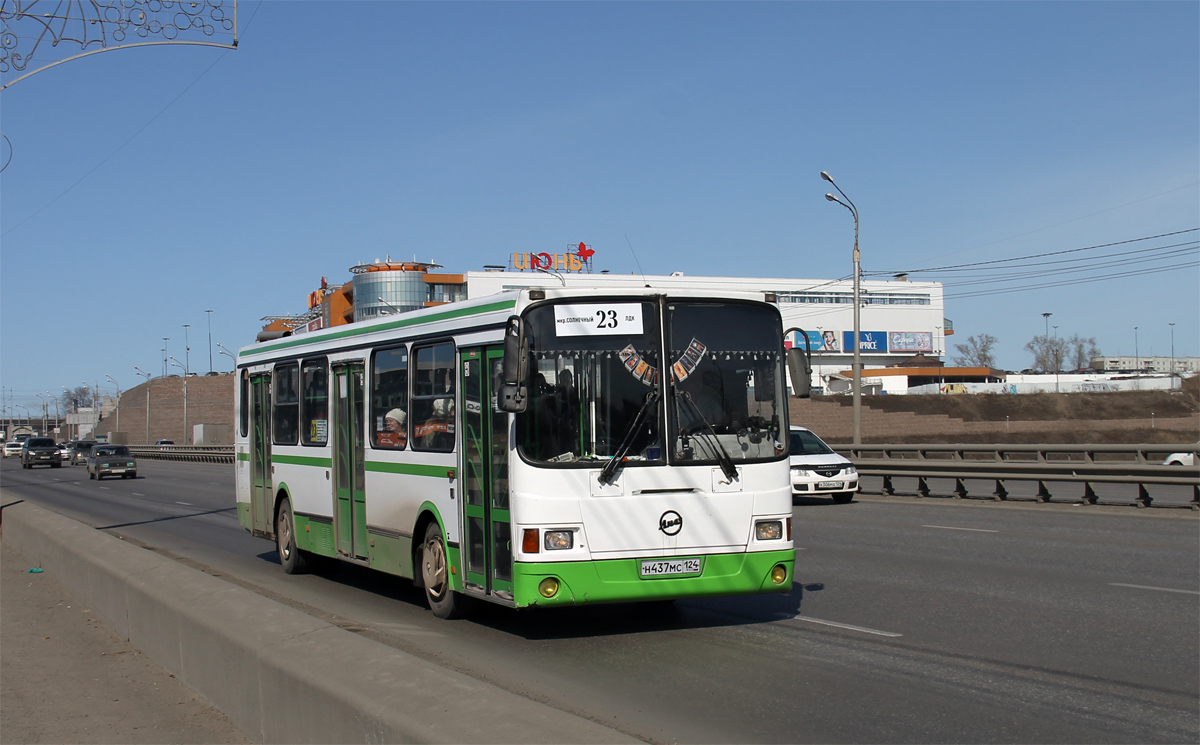 Krasnoyarsk, LiAZ-5256.45 № Н 437 МС 124