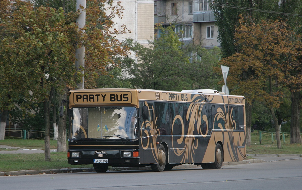 Kyiv, MAN A10 NL202.2 # PARTYBUS