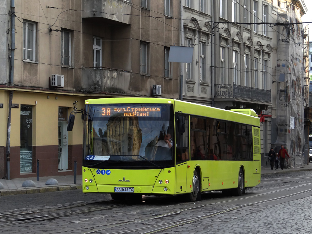 Lviv, MAZ-203.069 No. АА 8692 ТО