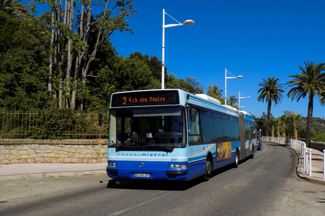 Toulon, Irisbus Agora L # 277