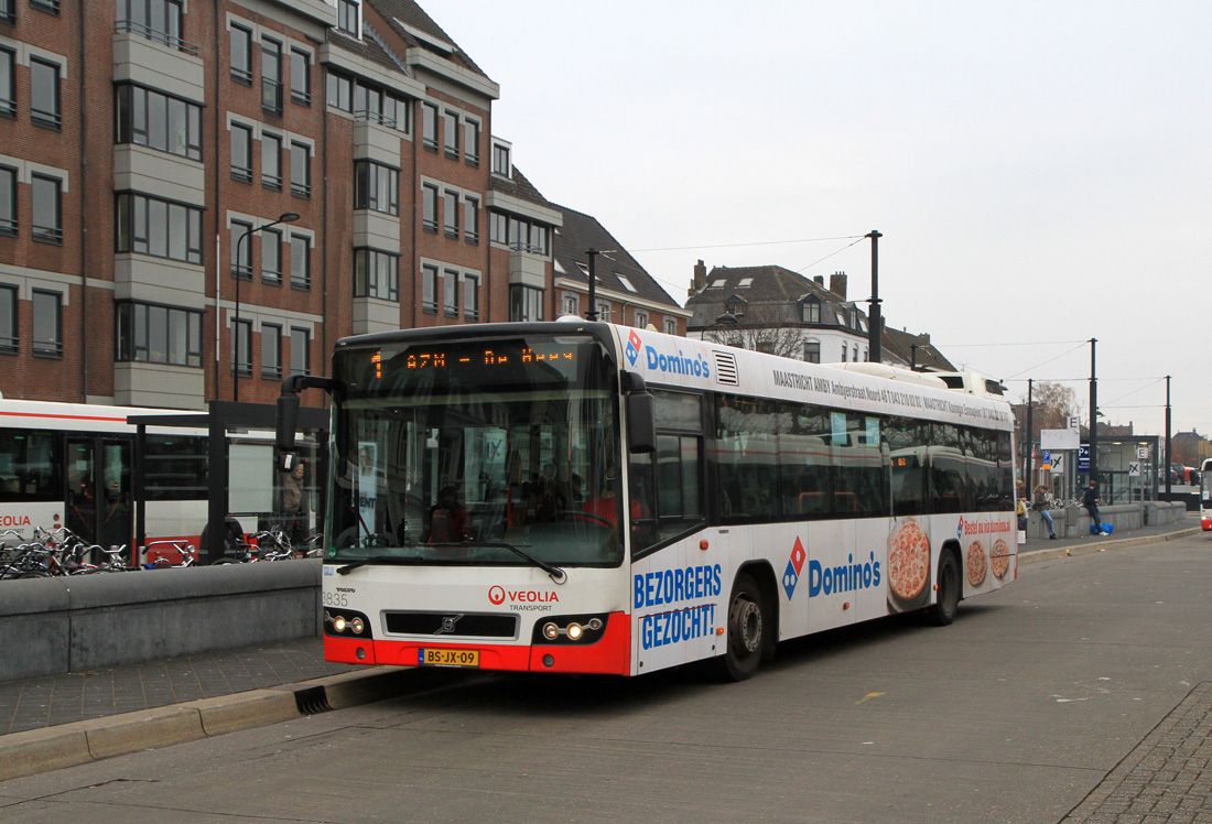 Maastricht, Volvo 7700 # 3835
