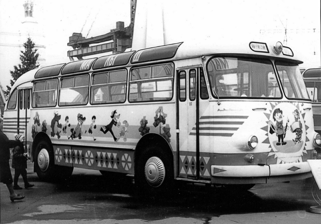 Moskva — Buses without numbers; Moskva — New bus; Moskva — Old photos