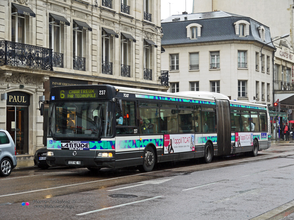 Troyes, Irisbus Agora L No. 237